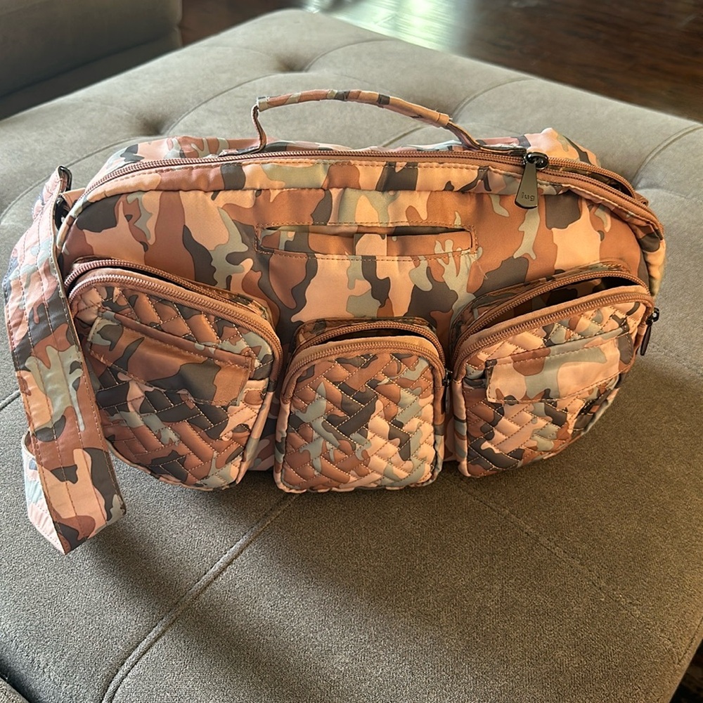 Lug Railcar pink camo handbag satchel